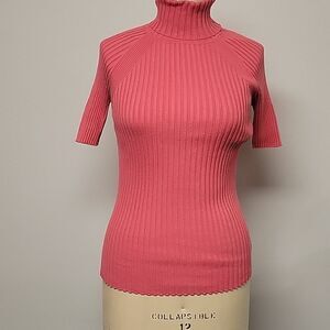 Athleta Salmon Color Short Sleeve ribbed turtleneck, M